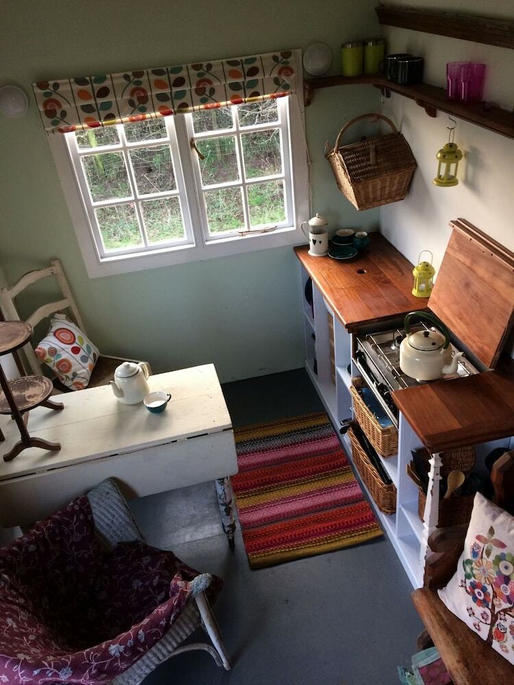 Cabana Green Cart Farm