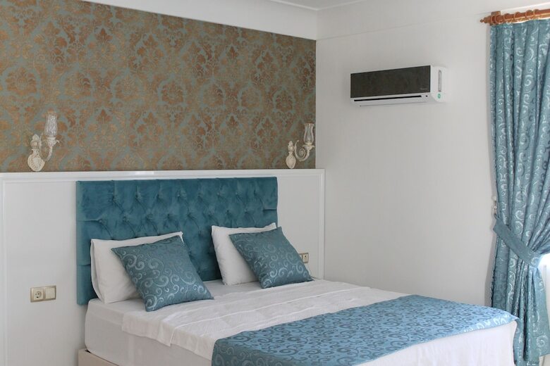 Urcu Hotel