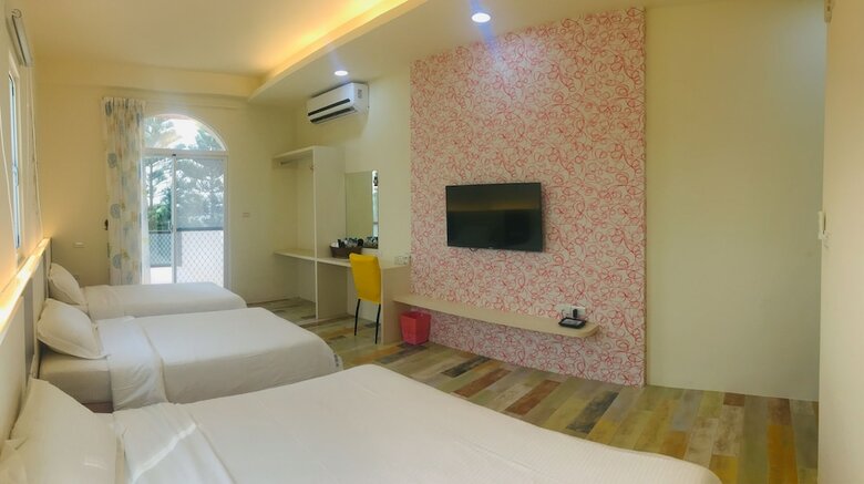 Bed & Breakfast Penghu Blue House