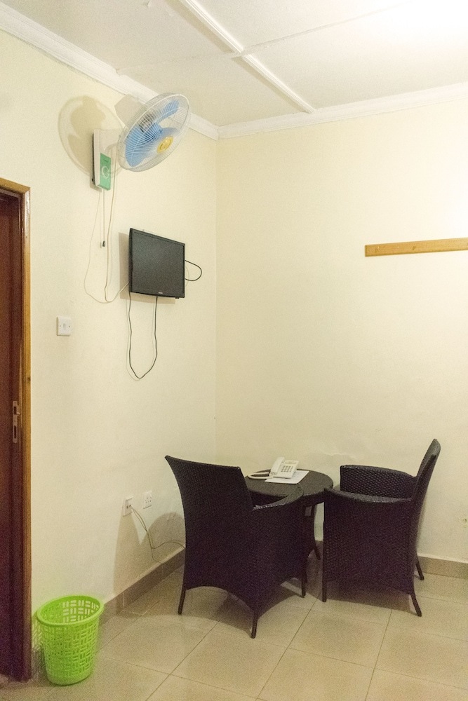Hotel Kaanos Hope Complex Inn