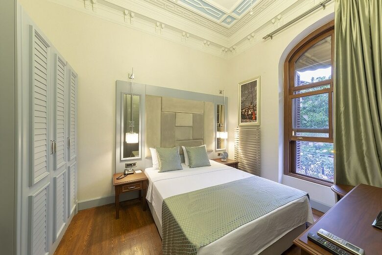 No2 Hotel