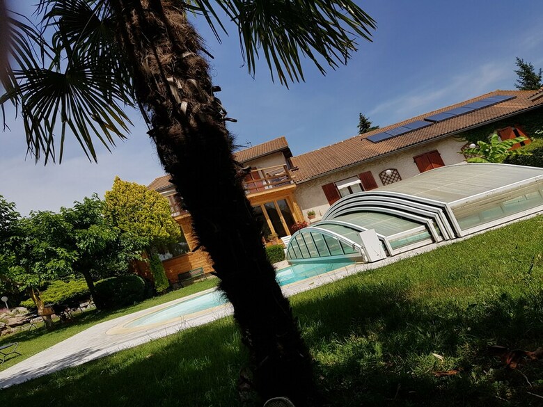 Hotel L'houstalet Des Serniers