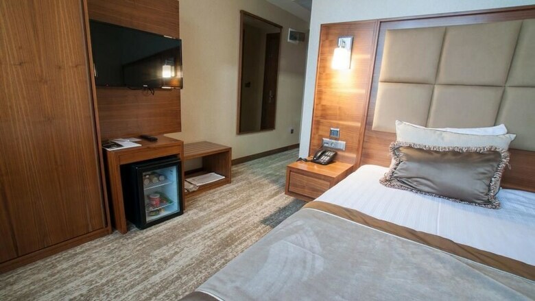 Hotel Turan Otel