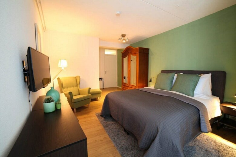 Apartamentos Two Perfect Studios In Central Amsterdam