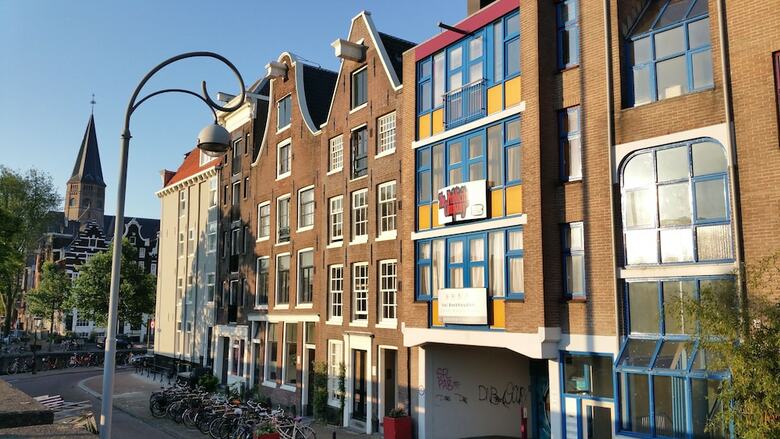Apartamentos Two Perfect Studios In Central Amsterdam