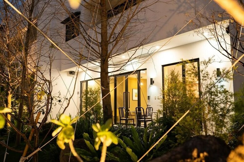 Bed & Breakfast Grace Garden Guesthouse