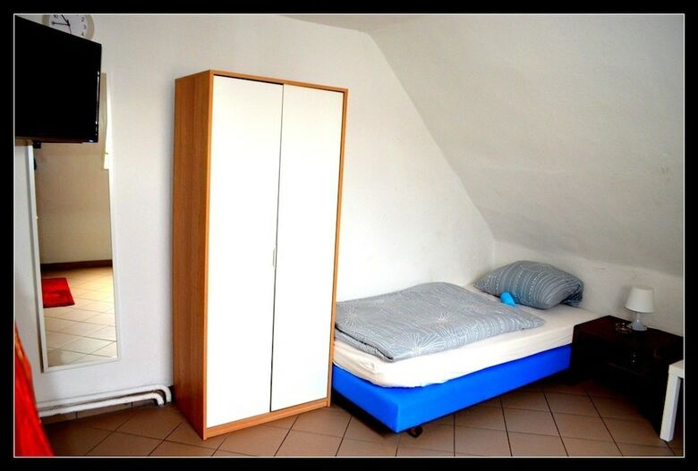 Pension Und Monteurzimmer Deutschhof