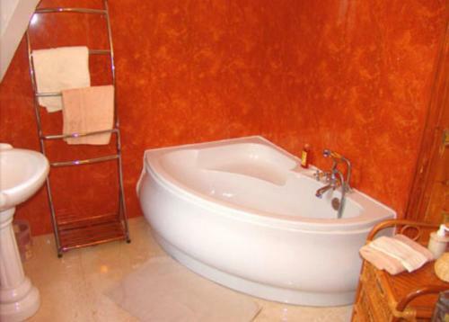 Bed & Breakfast Ch�teau De La Court D'aron