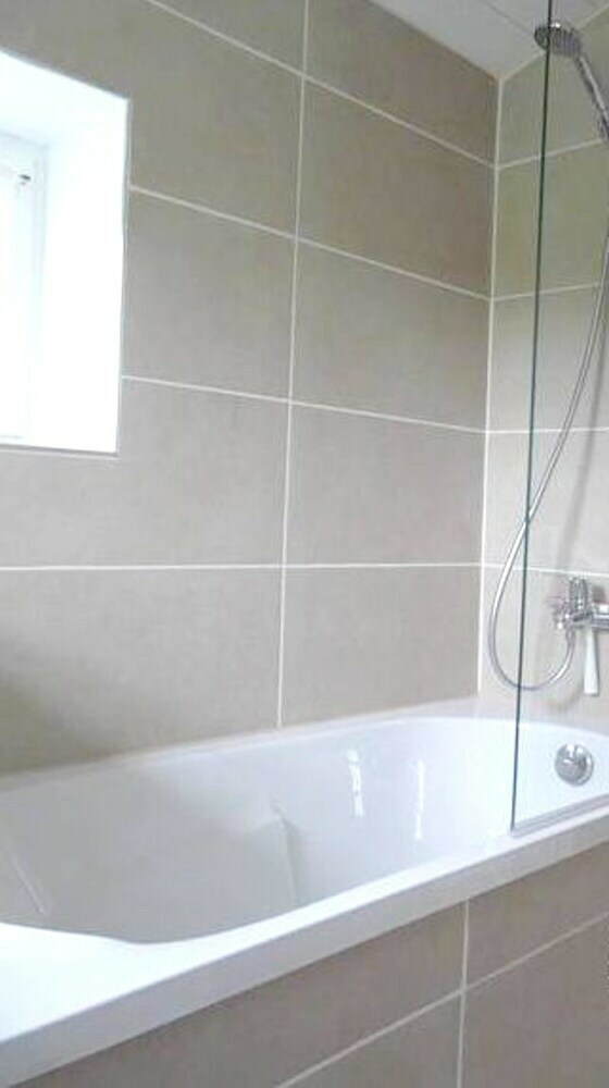 House With 3 Bedrooms In Chasteaux, With Enclosed Garden