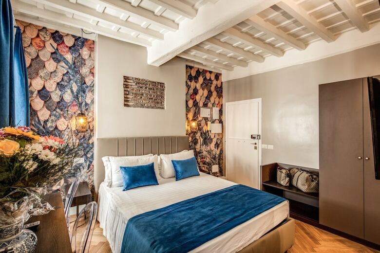 Maison D'art Apartments