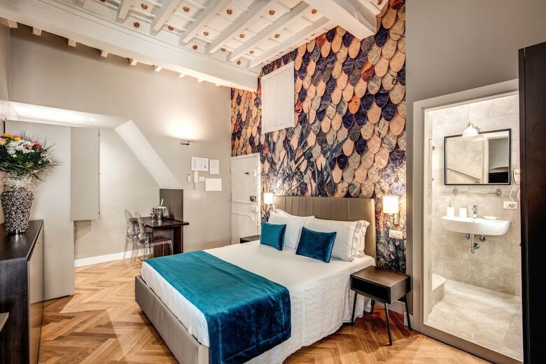 Maison D'art Apartments