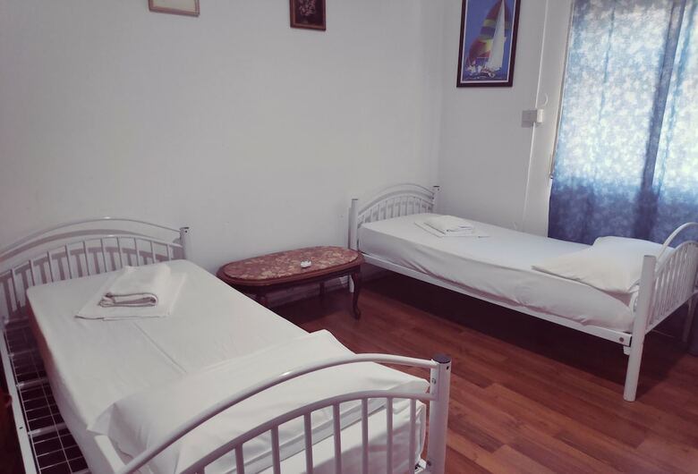 Hostelroma