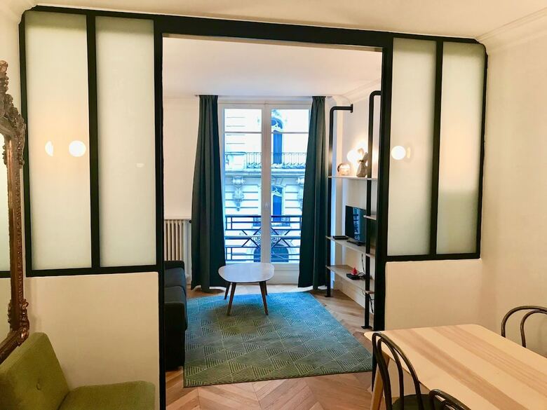 Family Apartment Champs Elys�es