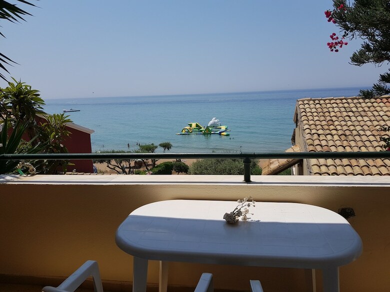 Apartamentos Menigos Aa2 N O62 Seaview 2bedroom