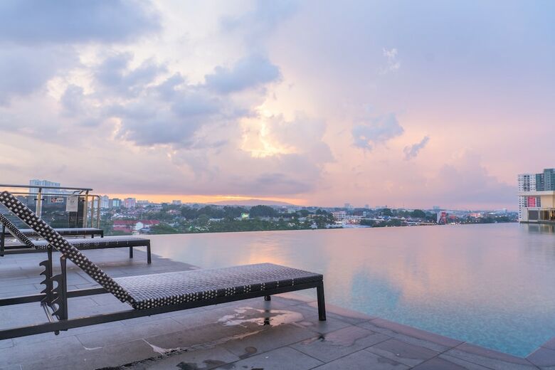 Apartamentos Oyo Home 43995 Premium 3br 1tebrau