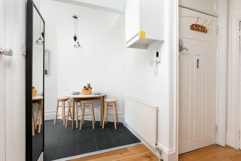 Top Notch Apartment
