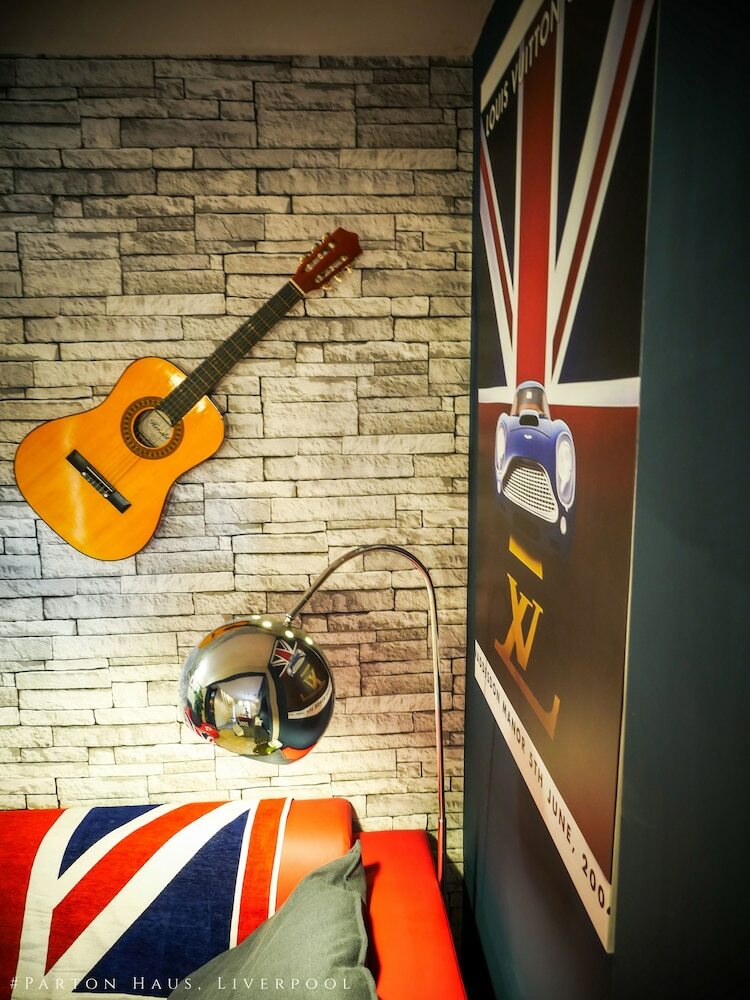 Parton Haus Britannia