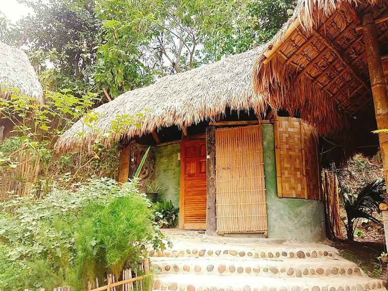 Hotel Art Khamu Homestay