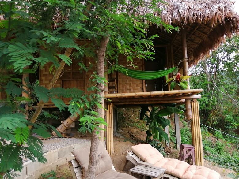 Hotel Art Khamu Homestay