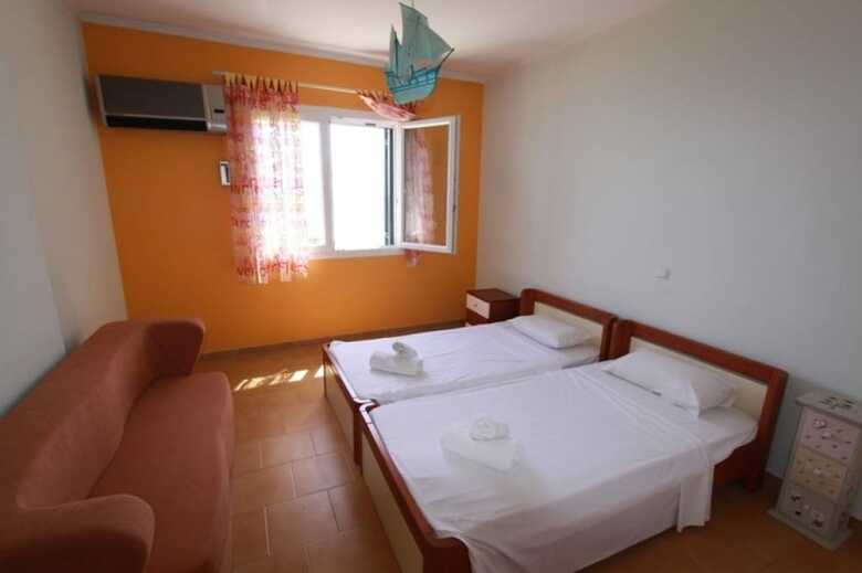 Menigos Aa1g No52 Beachfront 3bdr Villa