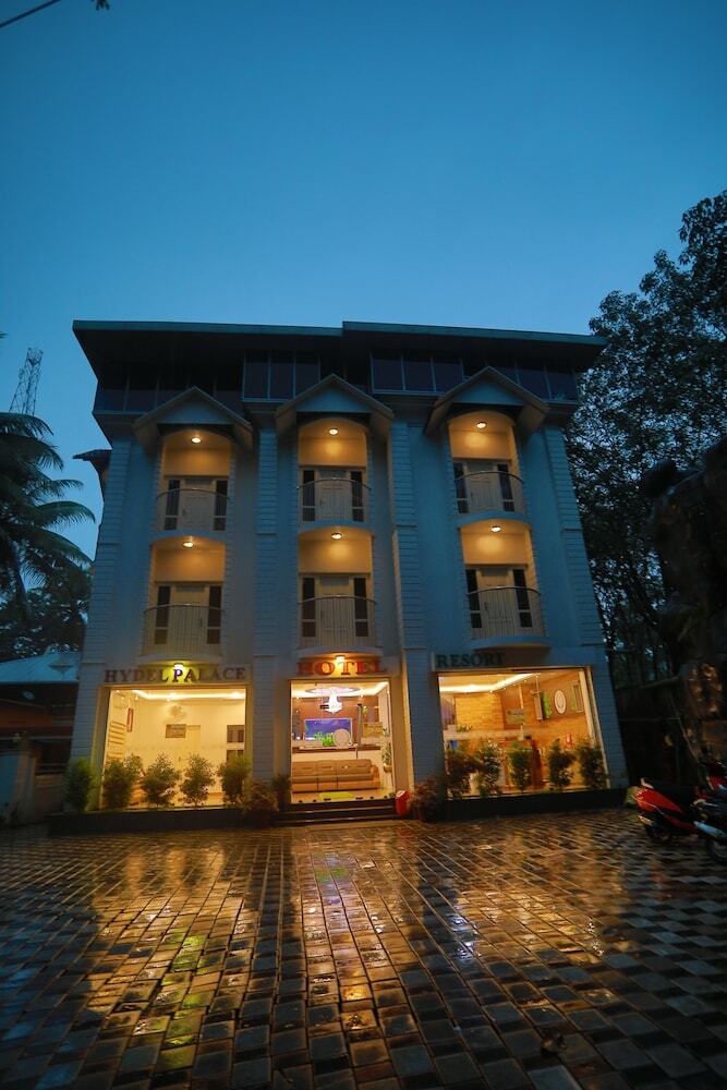 Hotel Hydel Palace