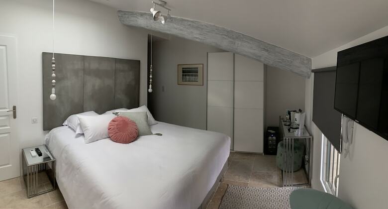 Hotel H�tel Restaurant O'banel