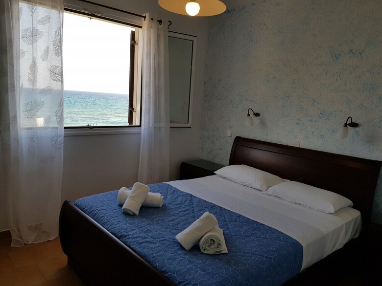 Apartamentos Menigos A3g No58a 2 Bedroom Apt.sea View
