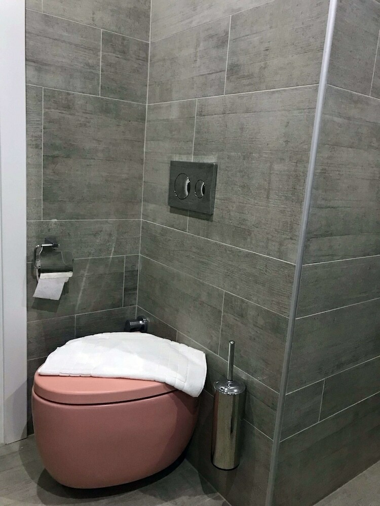 Hotel Ferush Otel