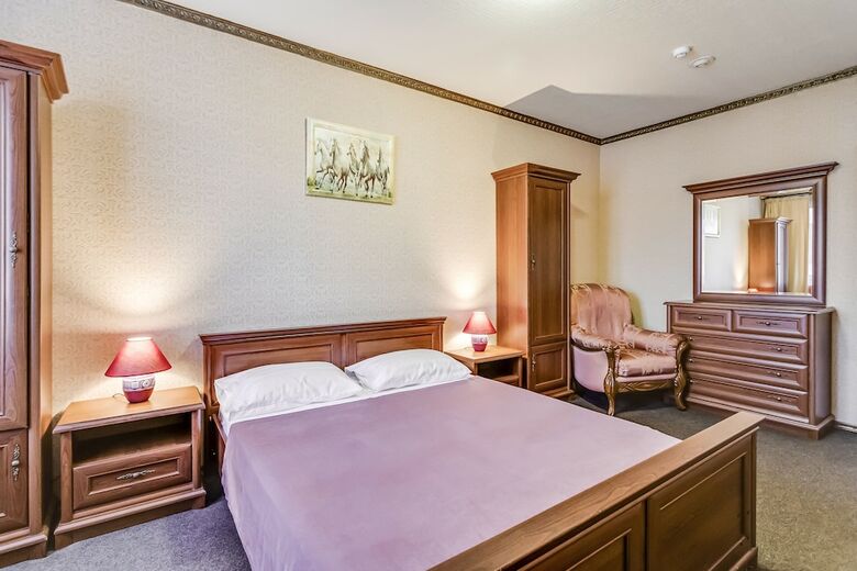 Hotel Liner Platov