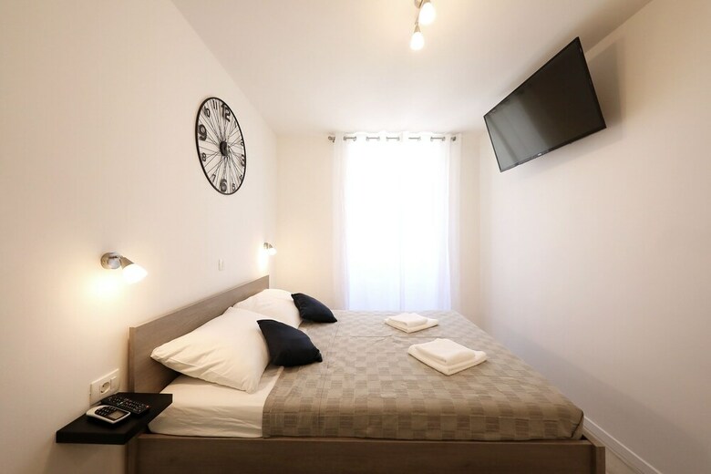 Hotel Pyrotima Apartments