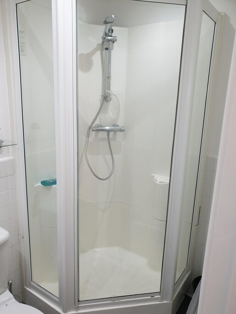 The Point Glasgow 2 Bed Apartment