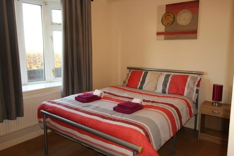Hotel Middlecroft House