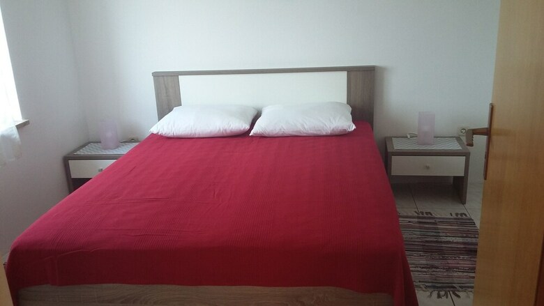 Apartments Milana