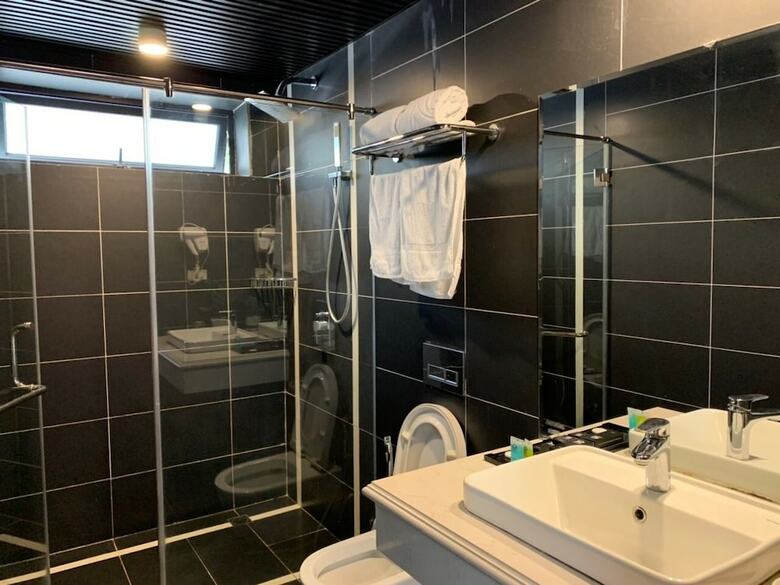 Hotel Anh Hong Hostel