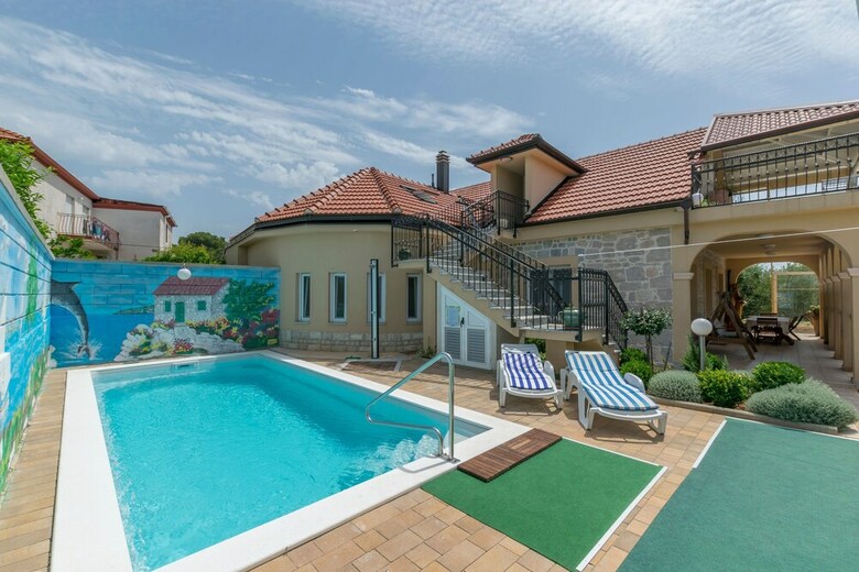 House Vila Rosales
