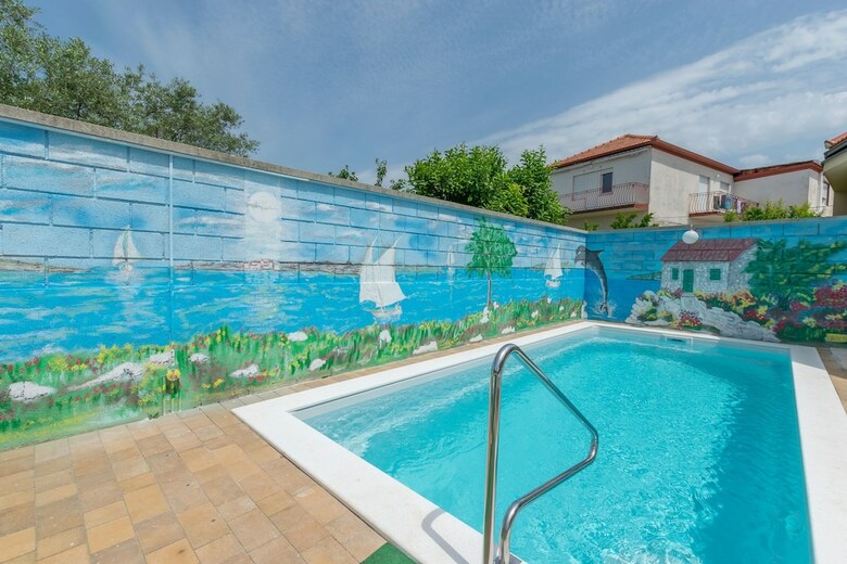 House Vila Rosales