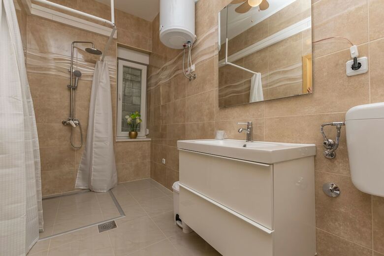 House Vila Rosales