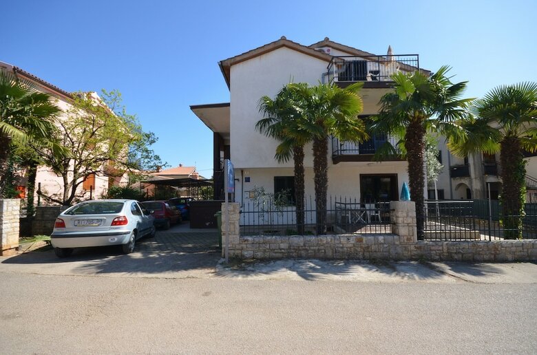Apartments Ljiljana