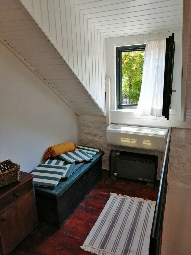 House Cozy House Sara