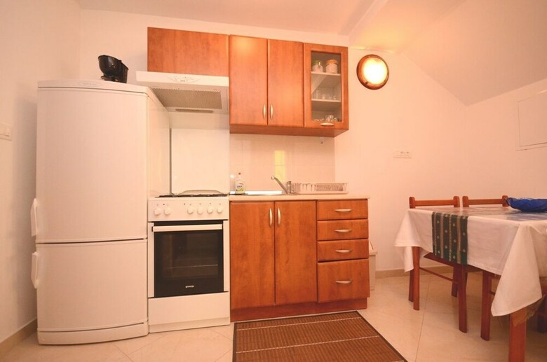 Apartments And Room Mirjana