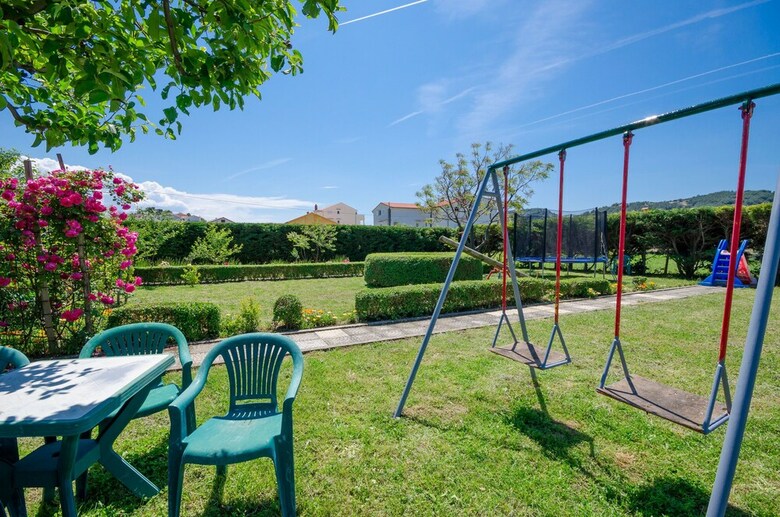 Apartments Boza