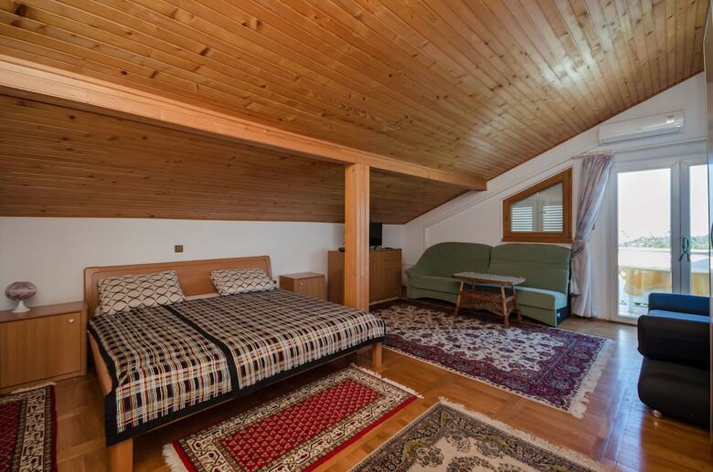 Apartment Ladislav