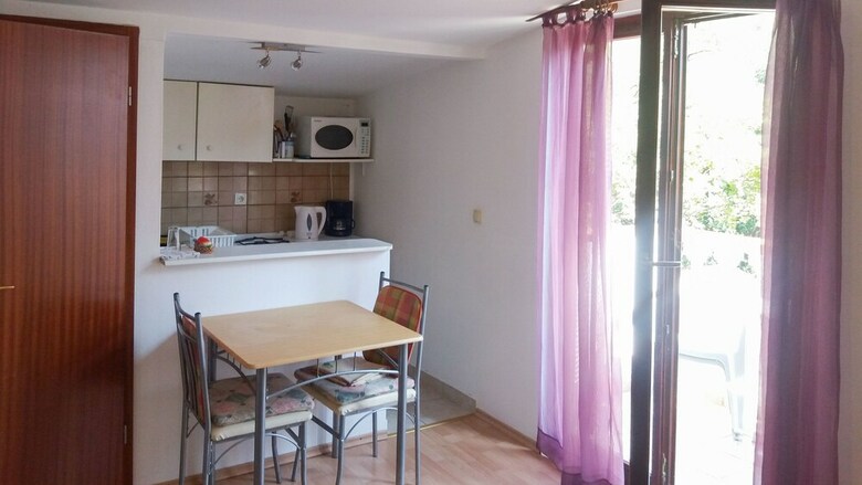 Apartments And Room Mirjana