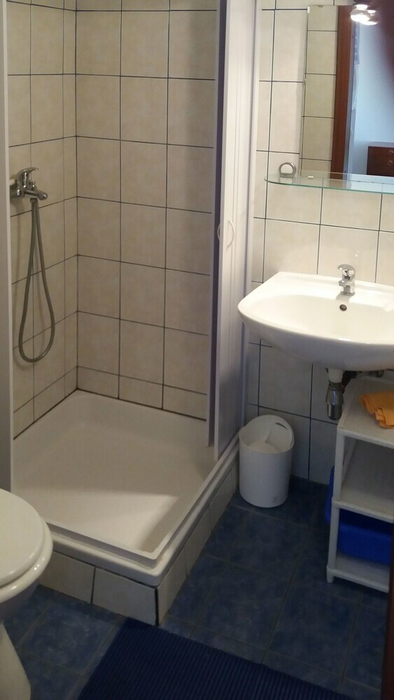 Apartments And Room Mirjana
