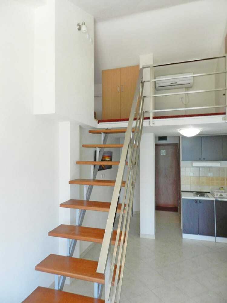 Apartments Klakor Ps