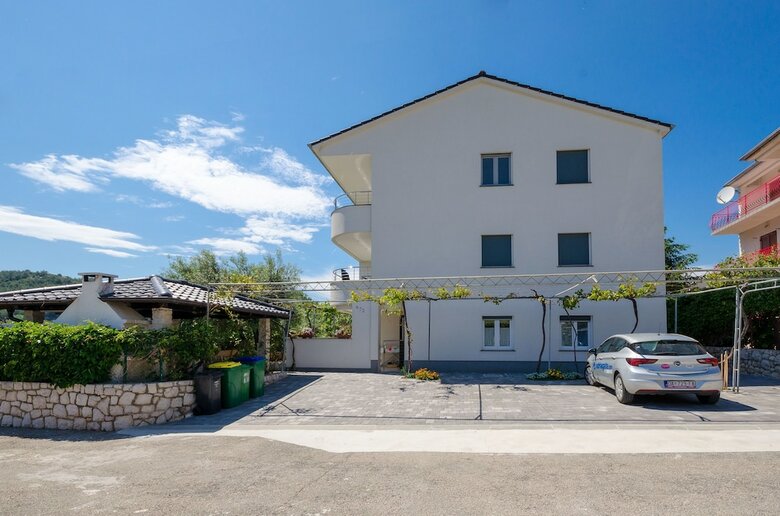 Apartments Zorka