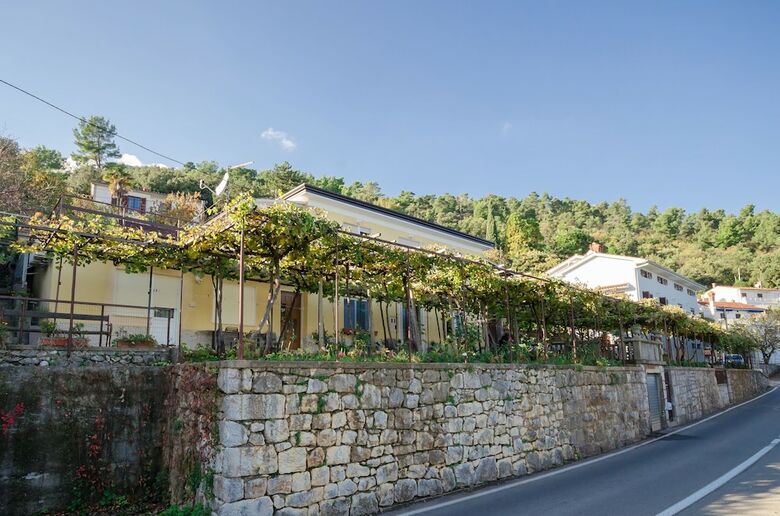 Apartamentos Rooms Mirjana