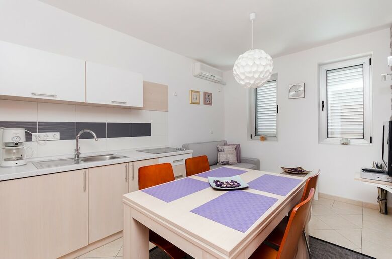Apartments Valbruna