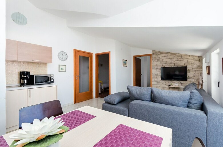 Apartments Valbruna