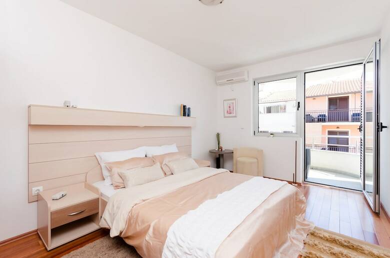 Apartments Valbruna